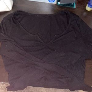 Long sleeve crop top
